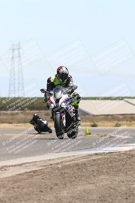 media/Aug-03-2025-TrackDaz (Sun) [[bf4a71acf9]]/C Group/1240pm (Wheelie Bump)/